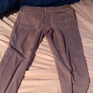 Super cute AMERICAN EAGLE skinny jeans